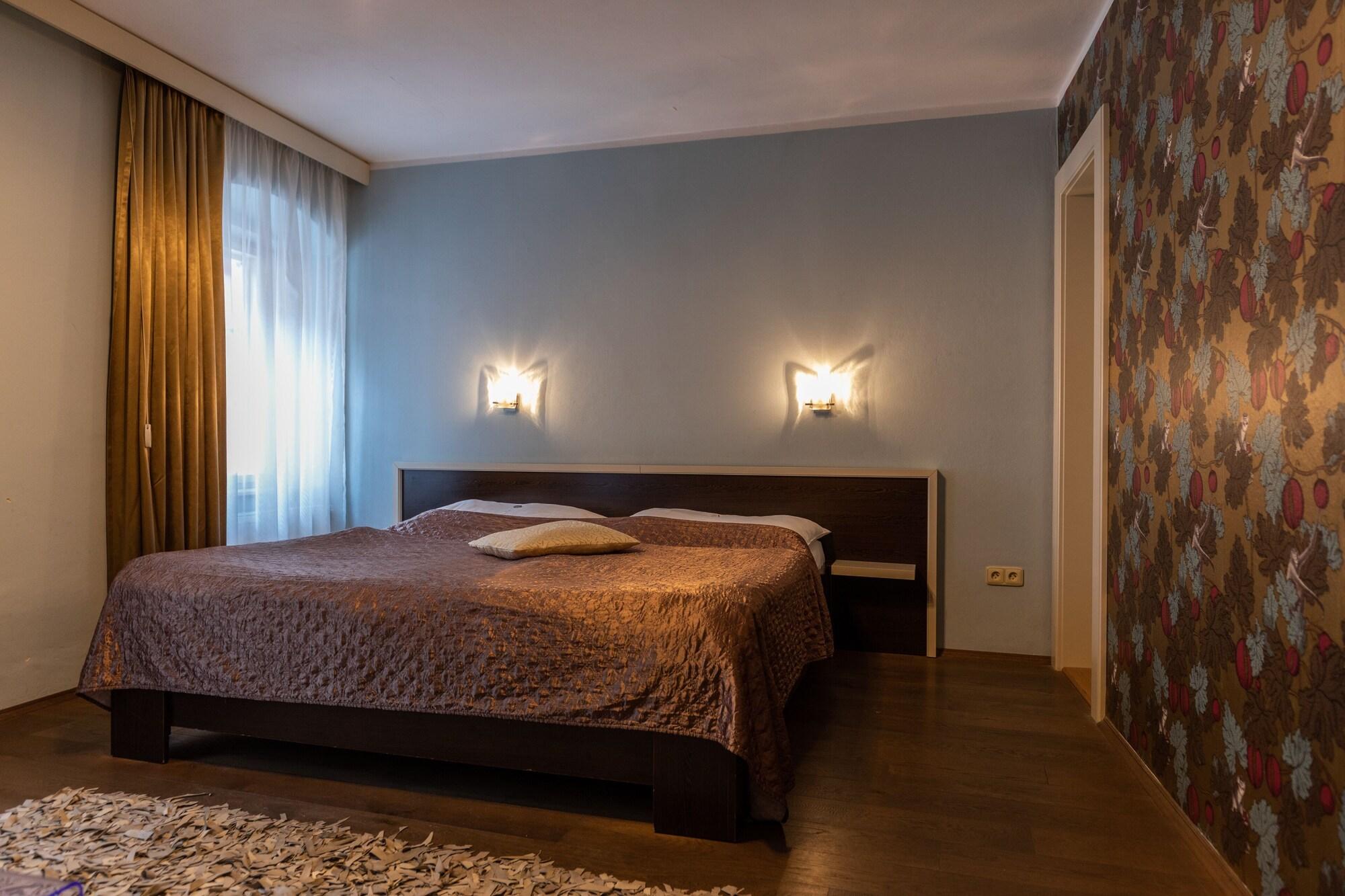 Hotel Peregrin Cesky Krumlov Exterior photo