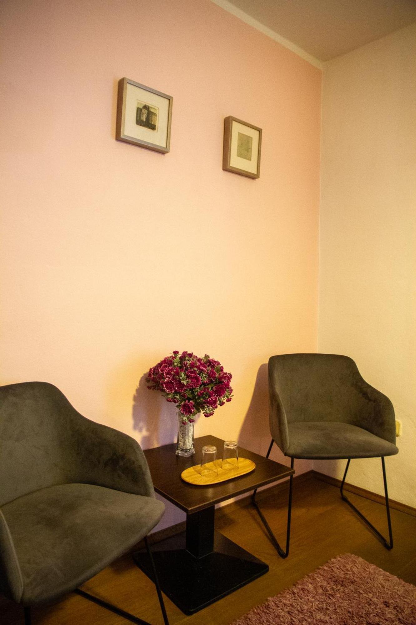 Hotel Peregrin Cesky Krumlov Exterior photo